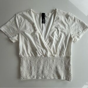 Bobi LA Women’s Top~ White~Short Sleeve~XS~Deep V Cross Neck~ Shirred Midsection